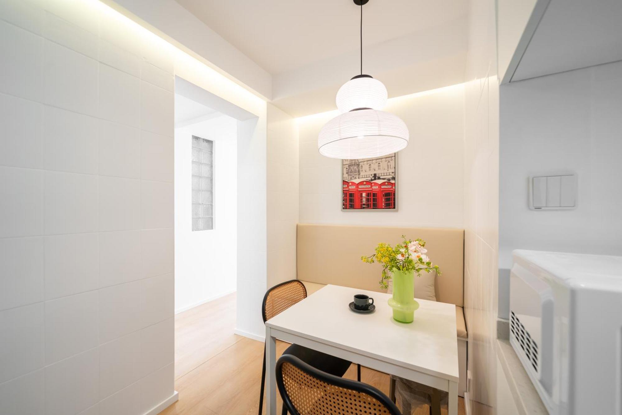 Shanghai Yi Du B&B - 150M Walk From Exit 5 Of Jiashan Road Metro Station Extérieur photo